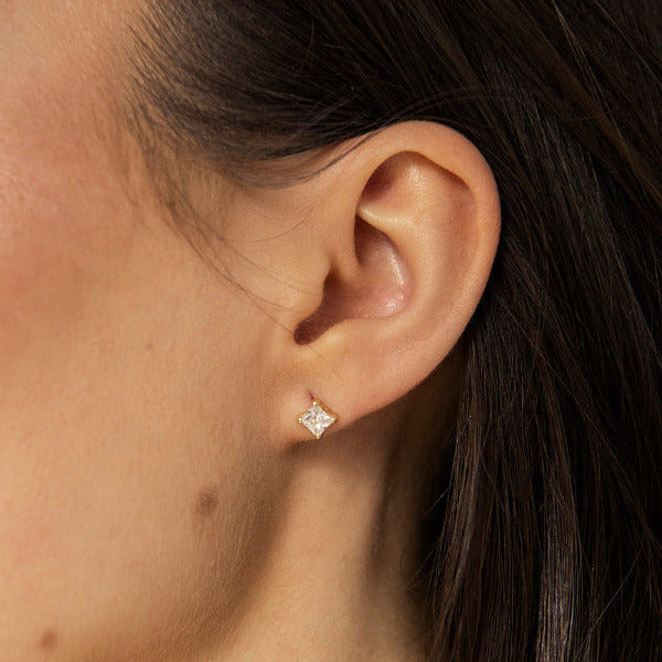 MODDAM-Gold Ohrstecker, Zirkoniastein, Gelbgold, 8 Karat